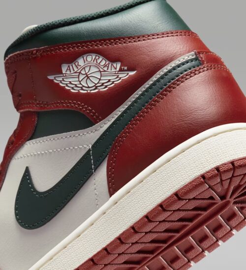 Air Jordan 1 Mid